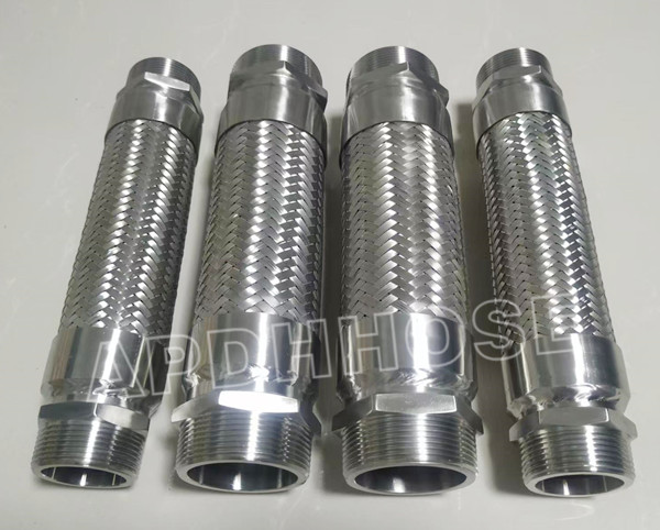 1.5 inch NPT Male thread flexible metal hose